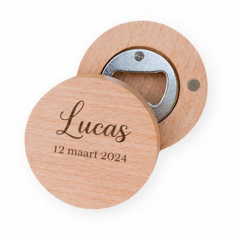 Magnetische opener van bamboe