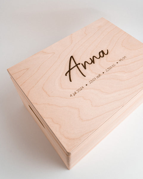 Houten herinneringsdoos met naam
