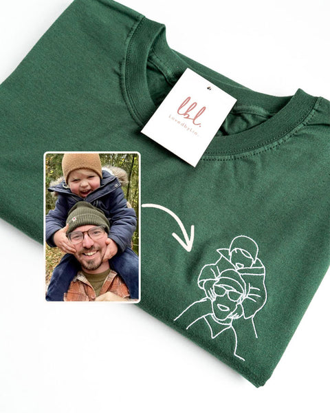gepersonaliseerde tshirt met lijntekening geborduurd van foto 